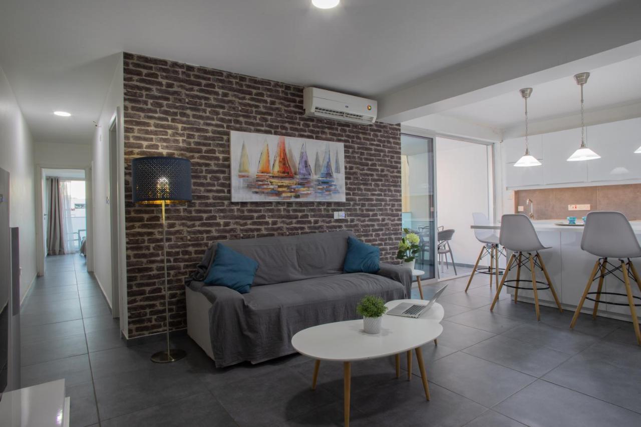 Poseidon Apartment By Michalis Agia Napa Buitenkant foto