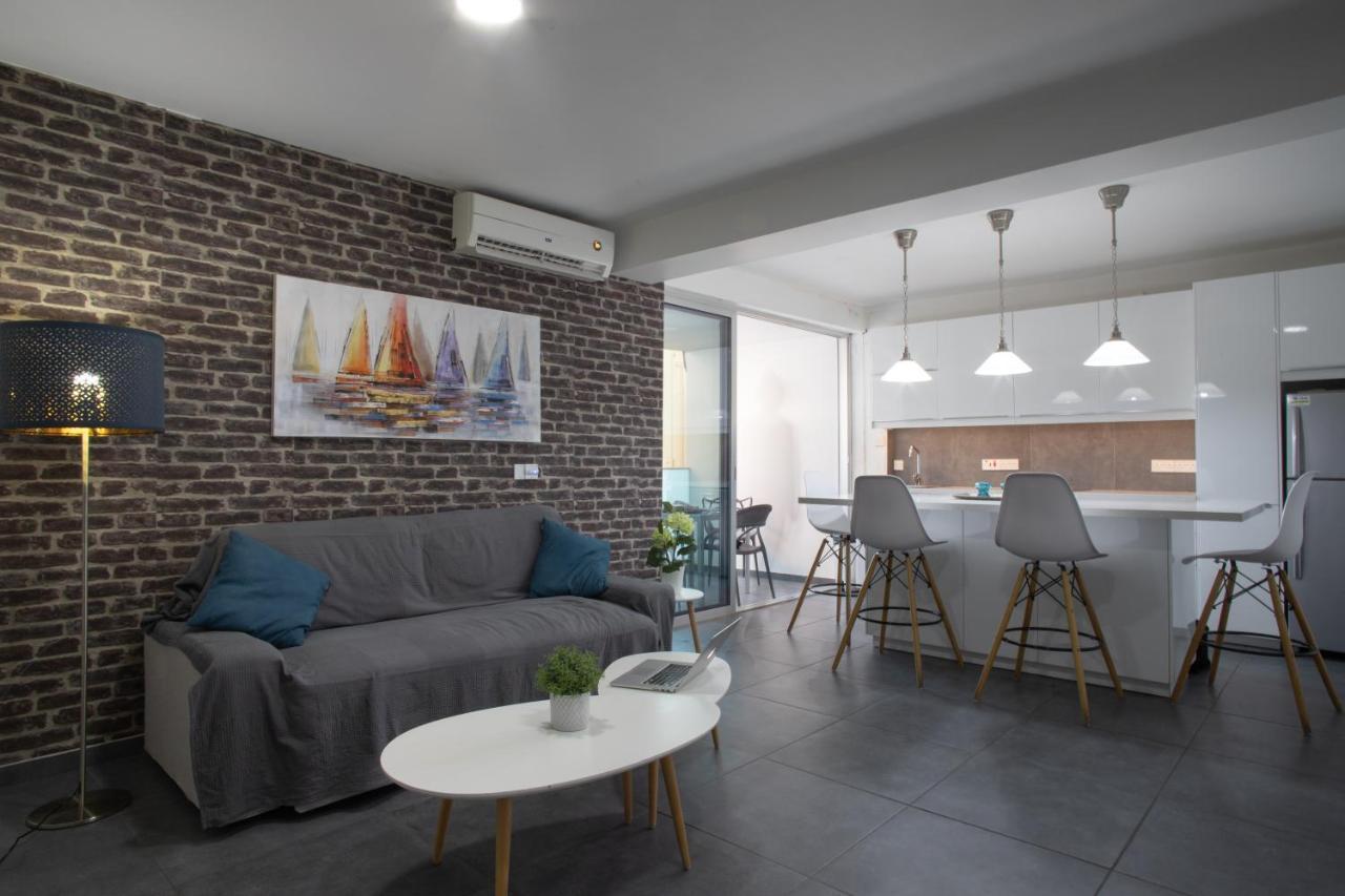 Poseidon Apartment By Michalis Agia Napa Buitenkant foto