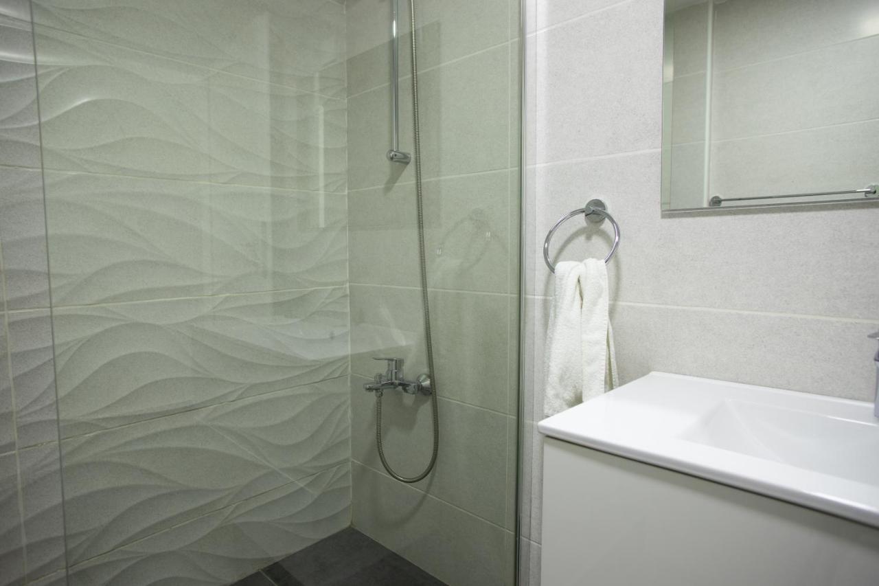 Poseidon Apartment By Michalis Agia Napa Buitenkant foto