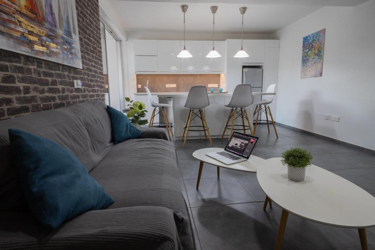 Poseidon Apartment By Michalis Agia Napa Buitenkant foto